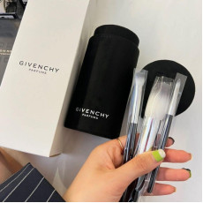 [限時預購] GIVENCHY 絲絨筒裝化妝掃3件套裝